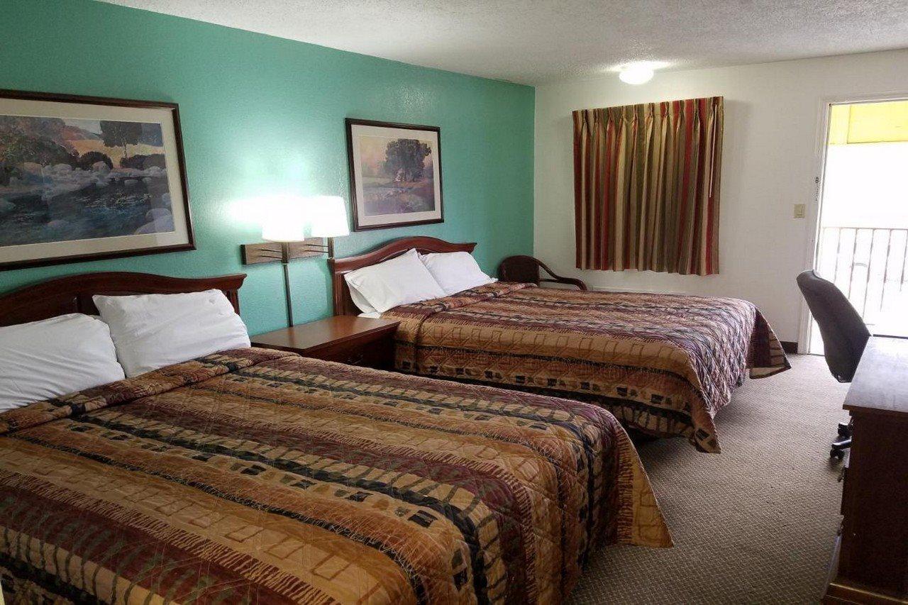 Indy Southwestern Inn-South 인디애나폴리스 외부 사진