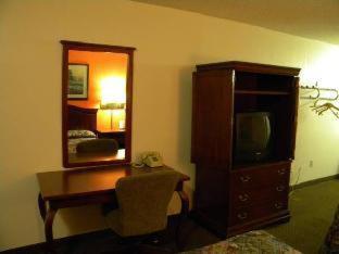 Indy Southwestern Inn-South 인디애나폴리스 객실 사진