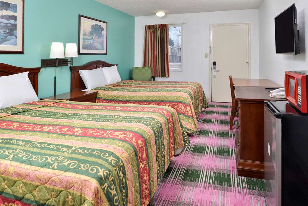 Indy Southwestern Inn-South 인디애나폴리스 객실 사진